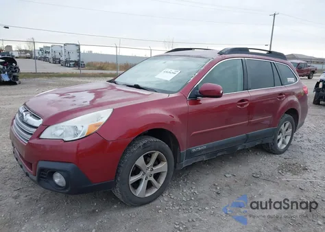 2013 Subaru Outback 2.5I Premium z USA, uszkodzony, nr VIN 4S4BRCCC6D3209894